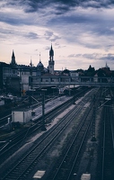 Konstanz ist eigentlich selten grau, aber wenn, fallen die Möglichkeiten zum Fortreisen besonders auf.